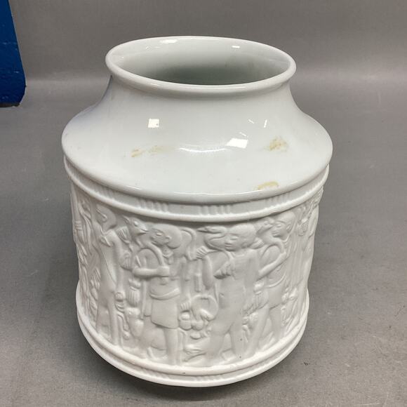 Porzellan KPM Bavaria Germany White Bisque Porcelain Flower Vase - 1970’s - Picture 4 of 10